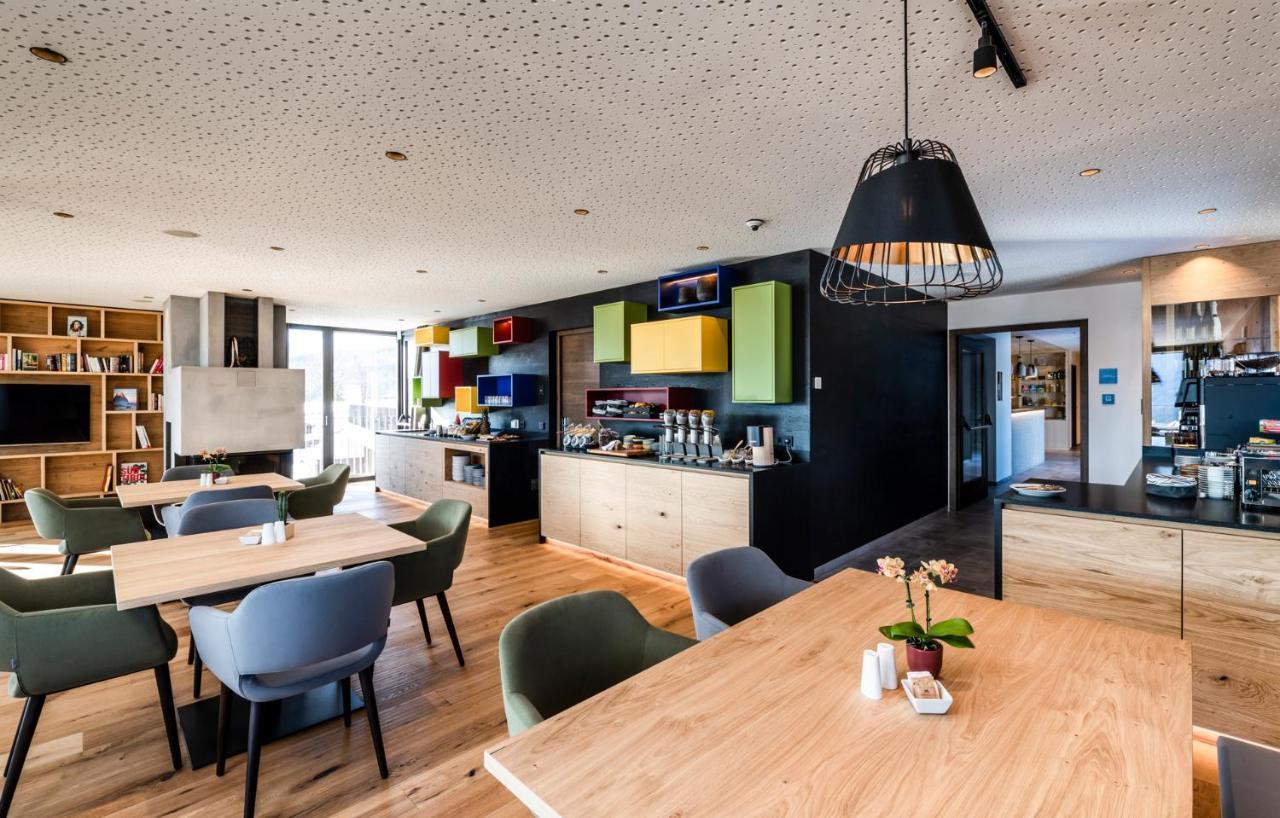 مارانزا Aparthotel Panorama Living Dolomites المظهر الخارجي الصورة